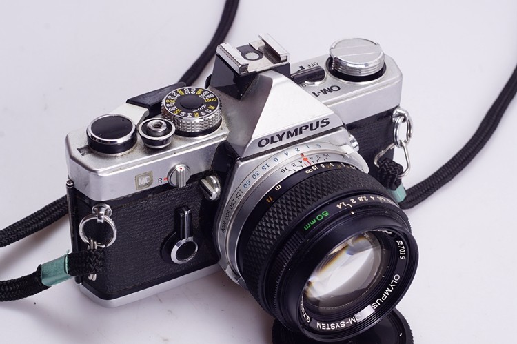奥林巴斯olympusom1胶片单反相机高端机械文艺小巧135胶片单反