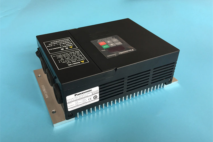 松下门机变频器 aad03020dkt01 申菱门机控制器 电梯配件 aad0302