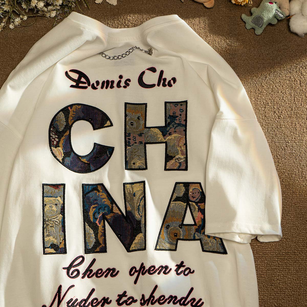 UXEIS国潮贴布刺绣短袖T恤男小众设计感半袖夏装新款复古情侣上衣