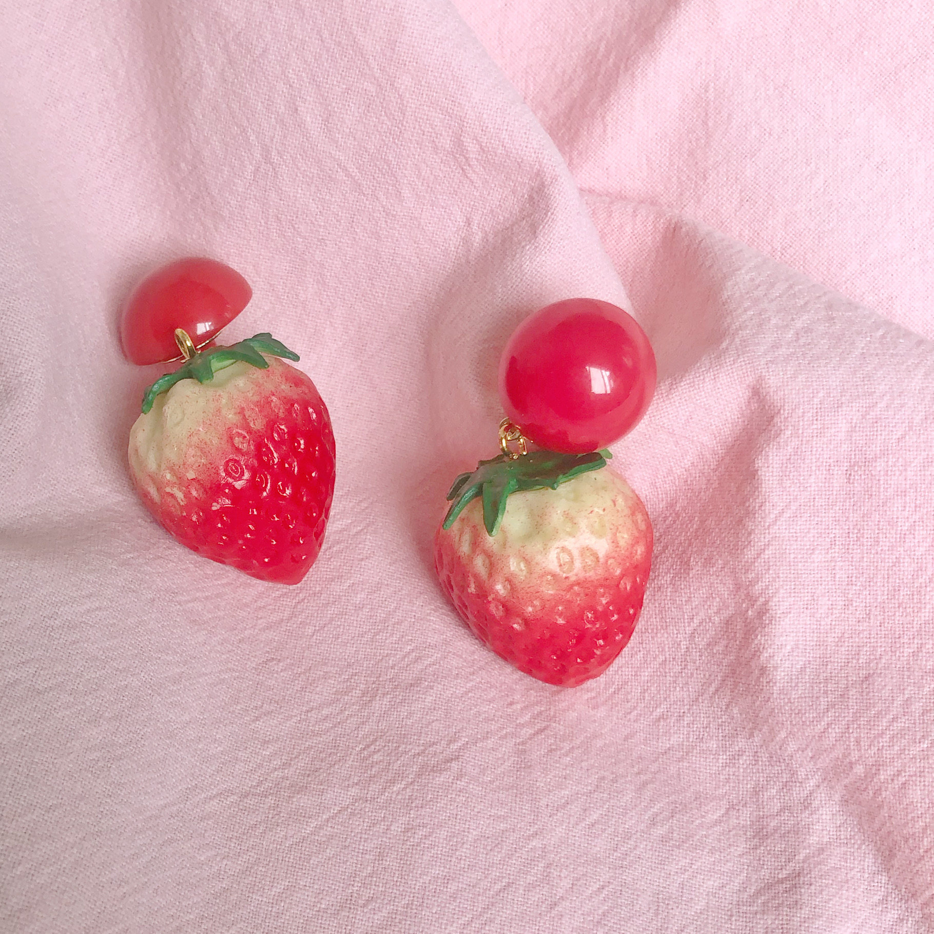 草莓可爱仿真耳环红色色系女孩银耳耳钉甜美耳钉