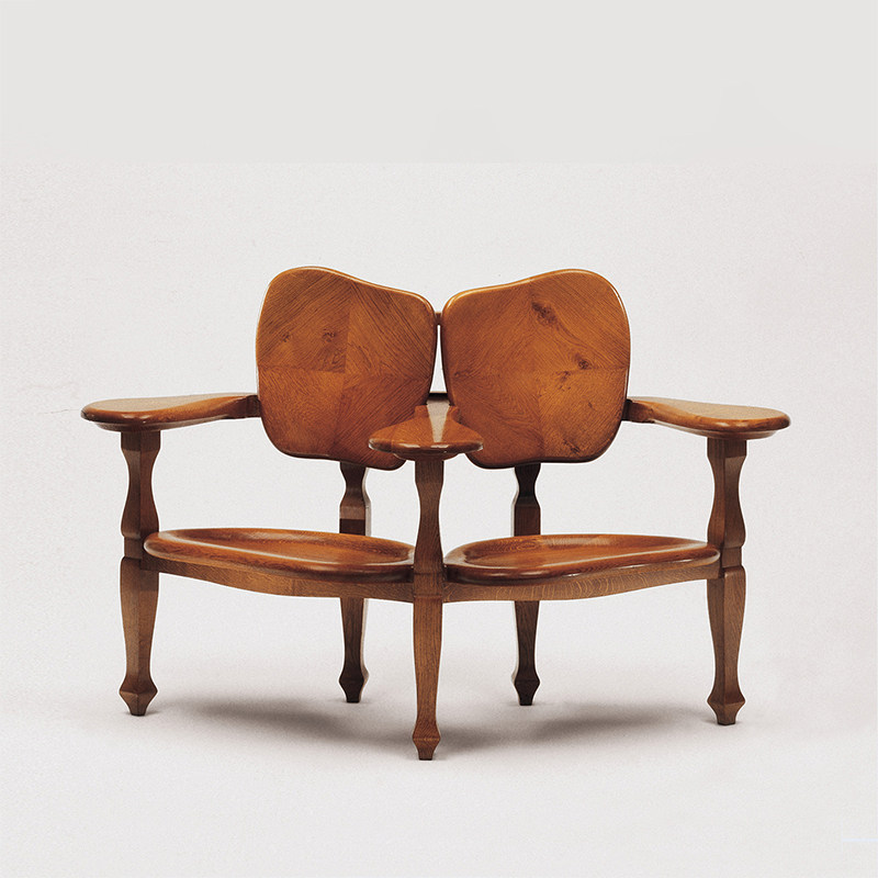 b.dbarcelona安东尼高迪设计batllo之家实木雕花长椅椅子