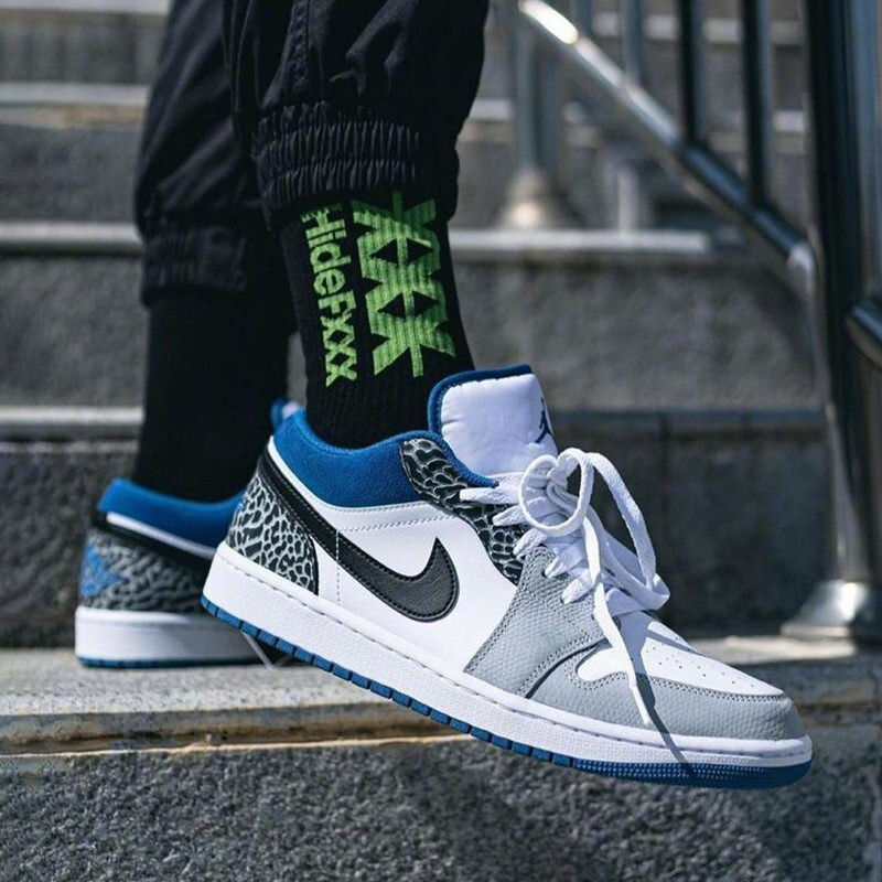 airjordanlowseaj1白蓝爆裂纹男子低帮篮球鞋篮球鞋