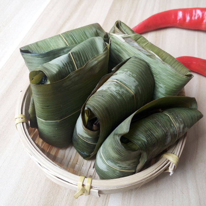 蒿子粑粑湘西湖南特产现做现卖 桐叶粑 辰溪竹叶 怀化艾叶糍粑