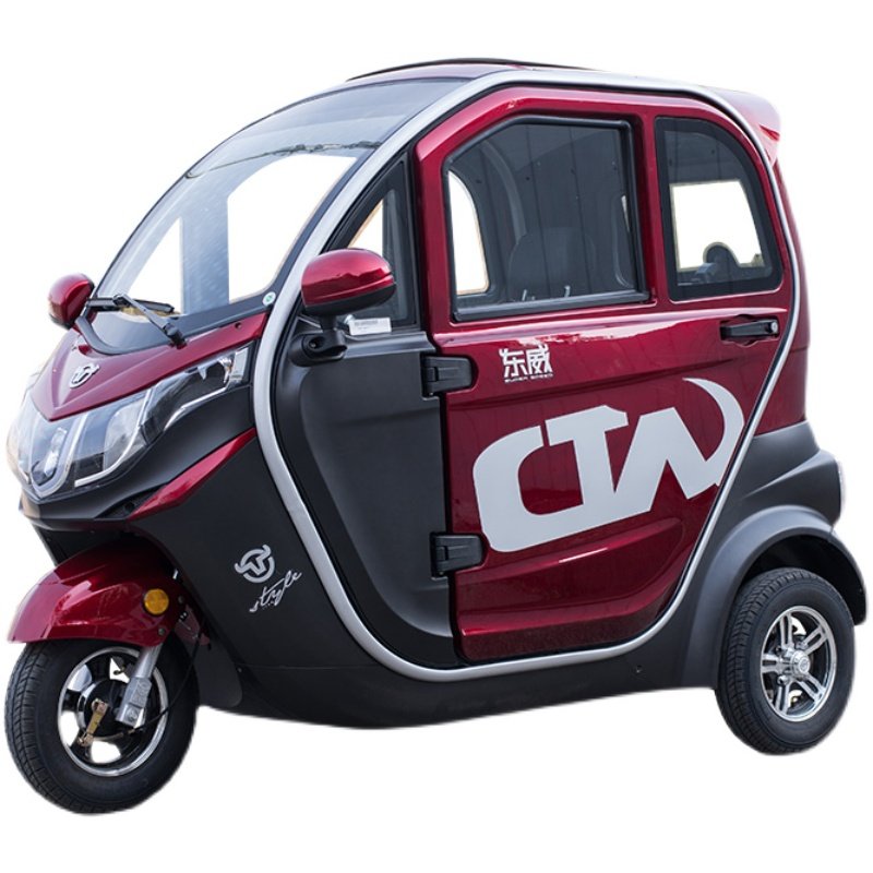 东威a6电动三轮车家用小型全封闭城市休闲代步电动三轮车