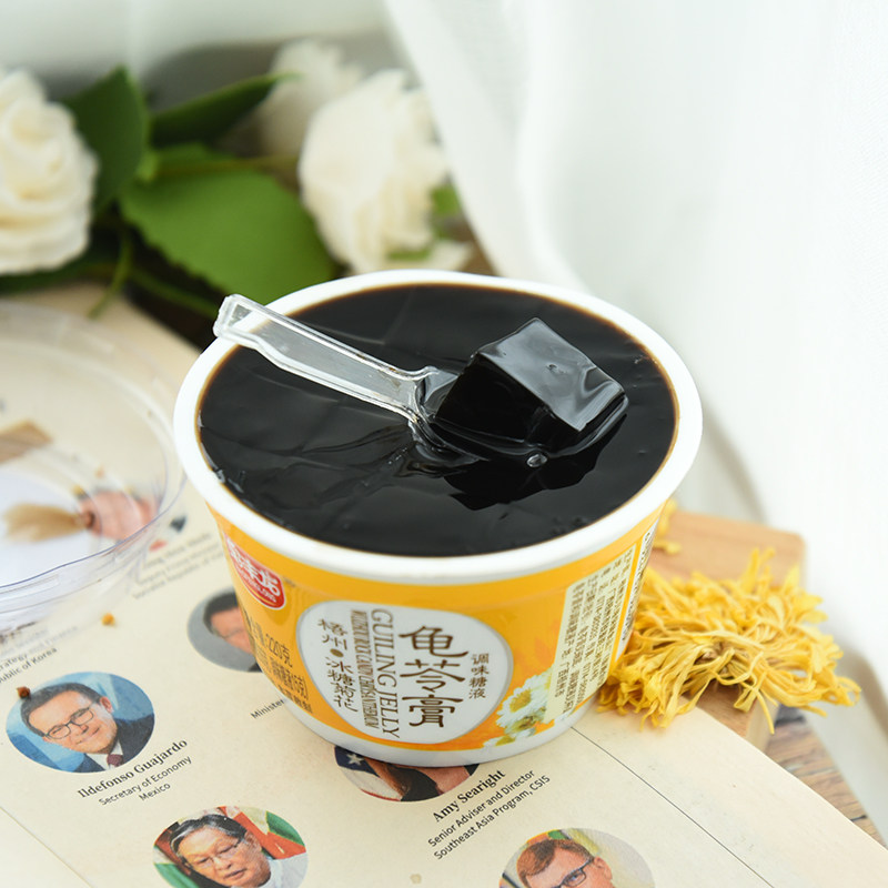 广西梧州特产宝丰丰龙龟苓冰糖菊花果冻即食果冻