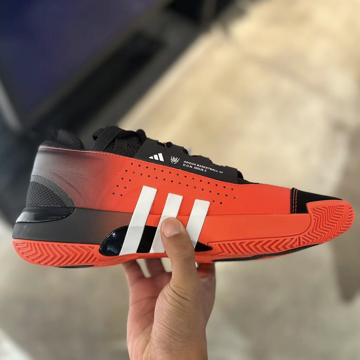 adidas阿迪达斯donissue5stormtrooper专业篮球鞋ie8324