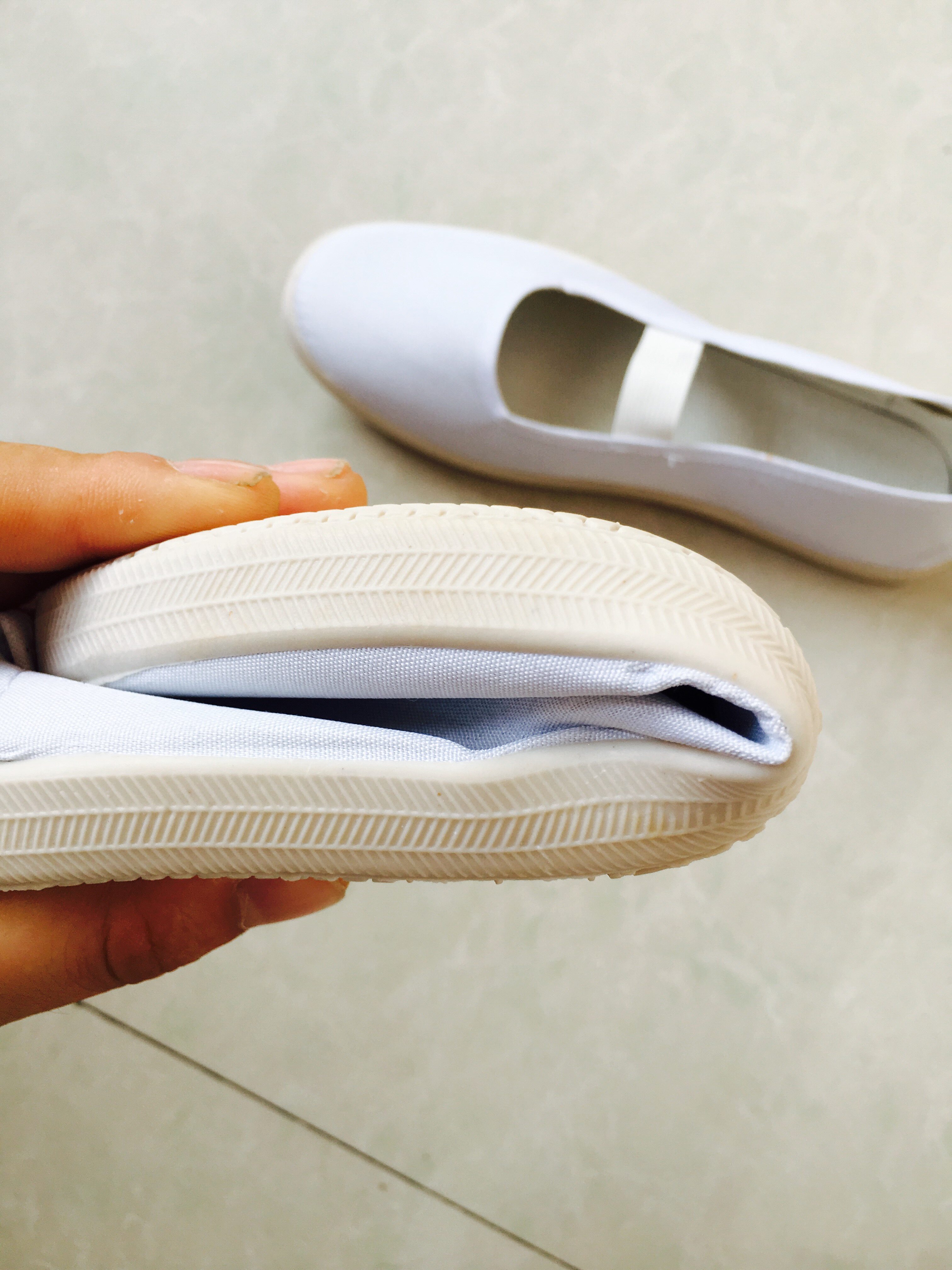 体操鞋女松紧带广场舞舞蹈鞋白色工作鞋小白鞋表演纯白帆布鞋