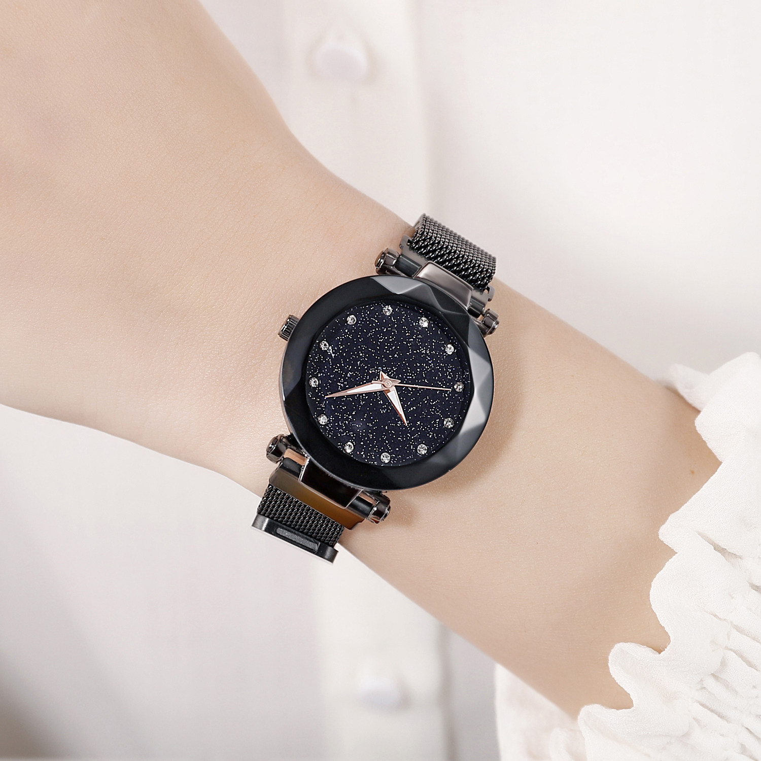 2020新款星空手表女学生网红抖音同款米兰带满天星镶钻吸铁石手表