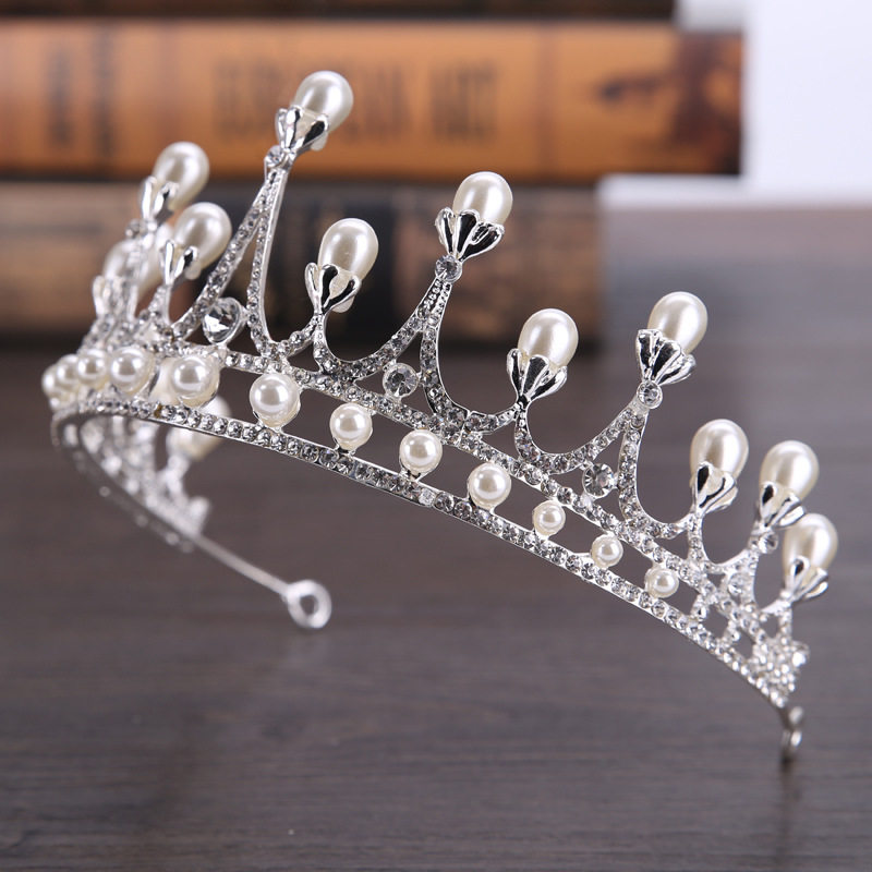 皇冠新娘新款头饰白色珍珠水钻婚纱配饰公主发饰