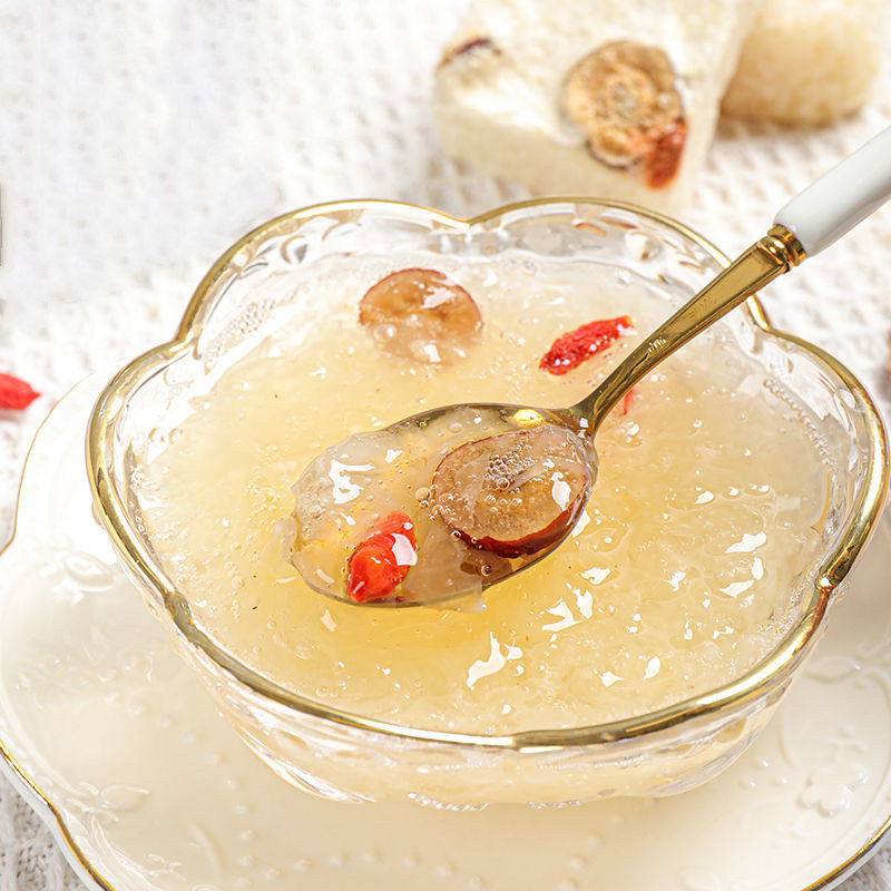 银耳燕窝雪梨红枣冻干冲泡即食免炖速食早餐银耳