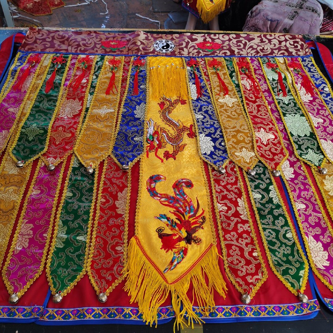 萨满战裙锦缎龙凤小铜铃民族民族舞舞台演出演出服民族服装