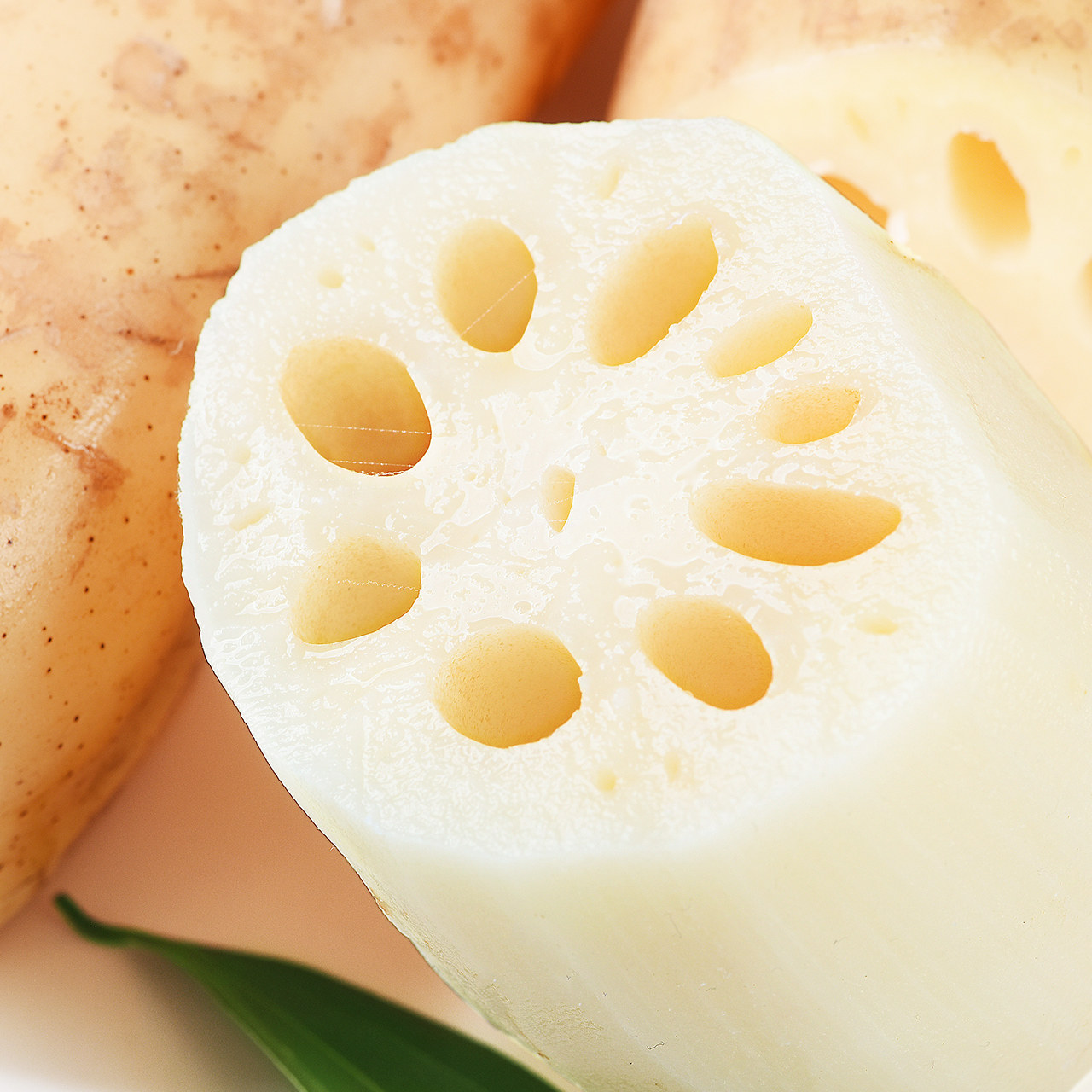 洪湖莲藕新鲜整箱5斤 特产九孔藕糯米粉藕尖煲汤脆藕带蔬菜包邮10