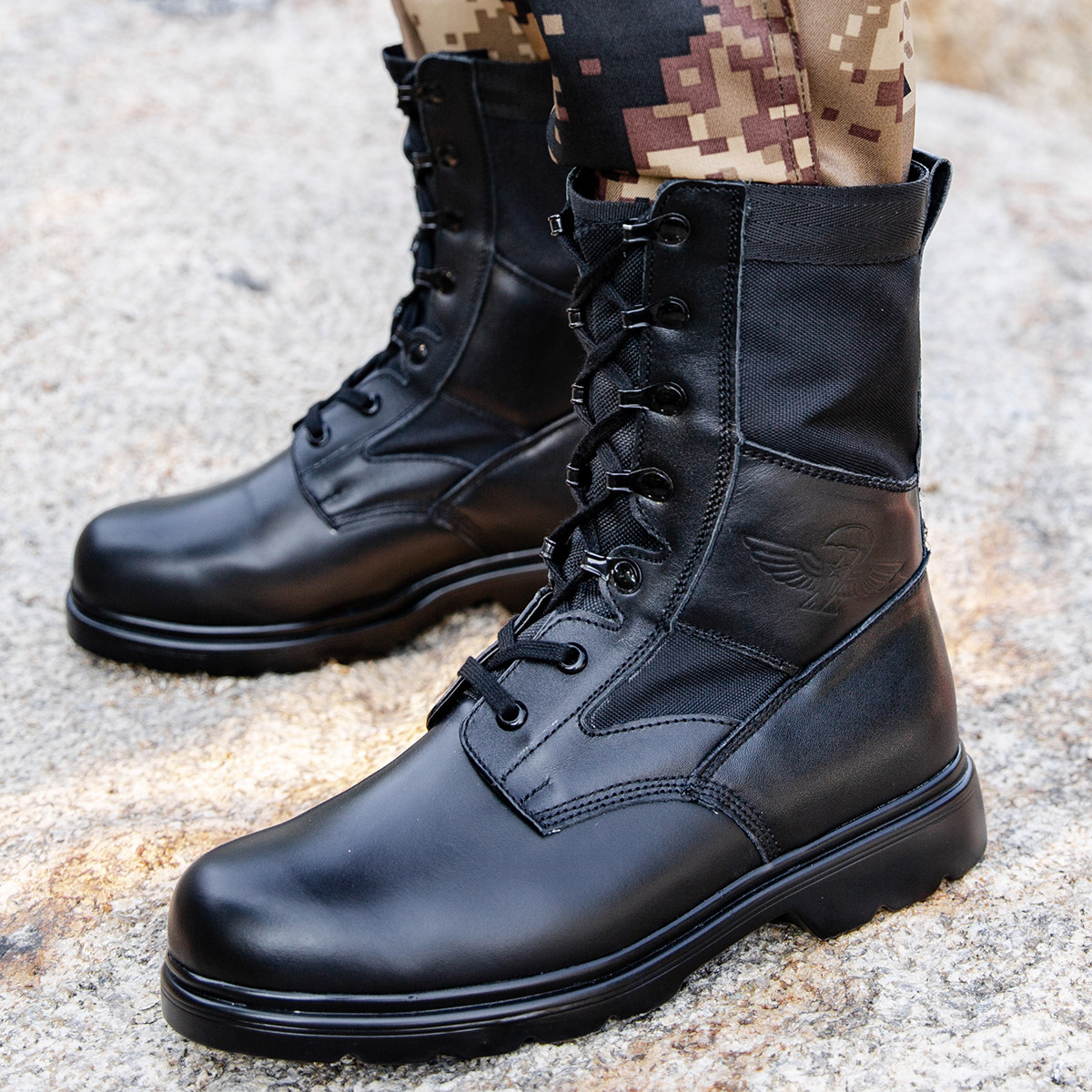 靴子夏季透气超轻伞兵飞行靴男头牛皮作战靴真战术靴