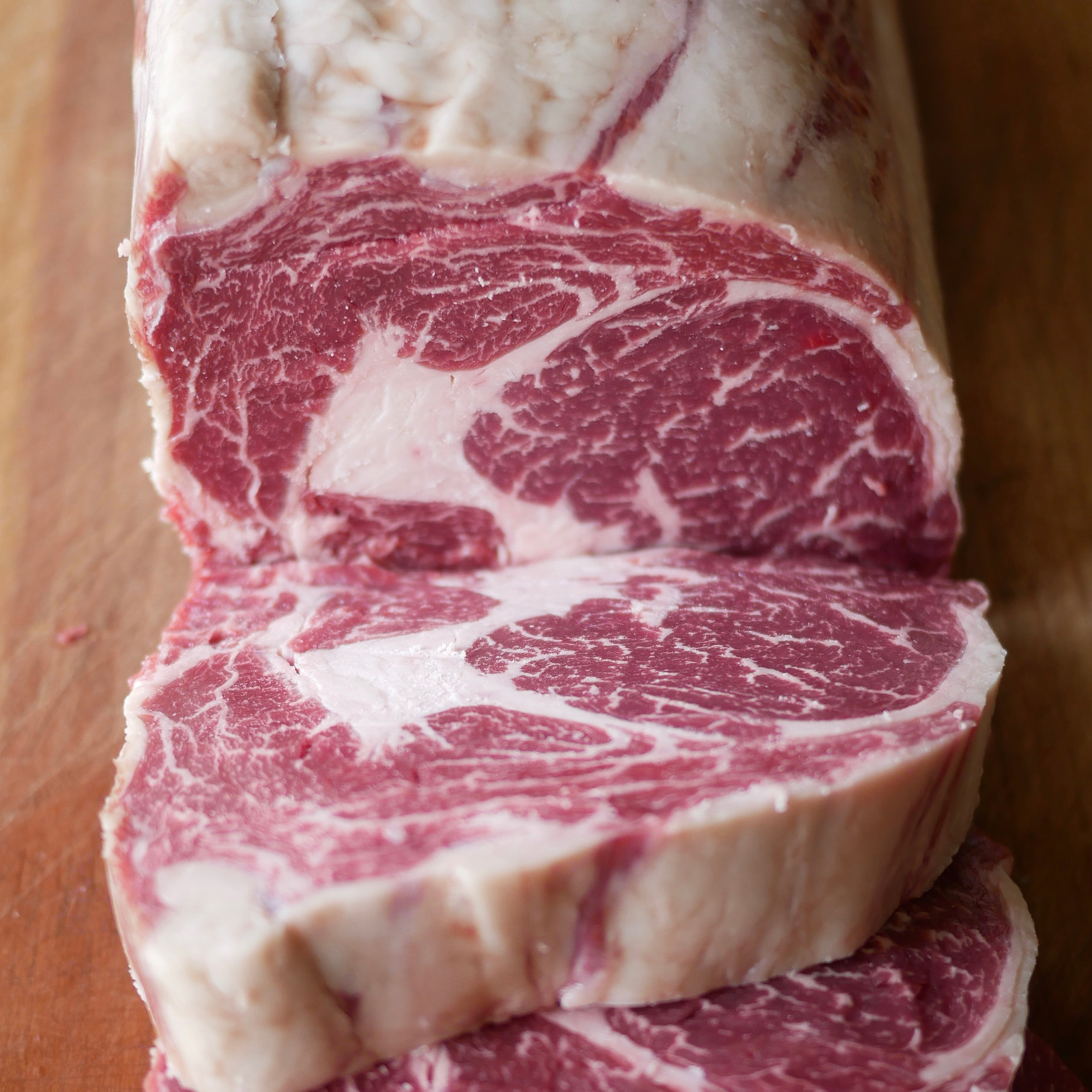 喃猫俄罗斯厚切眼肉牛牛排谷饲250天prime级黑安格牛排