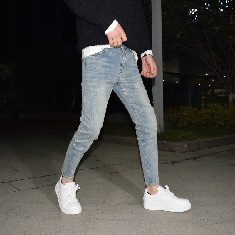 浅蓝色水洗复古做旧弹力牛仔裤男新款简约百搭韩版小脚九分铅笔裤