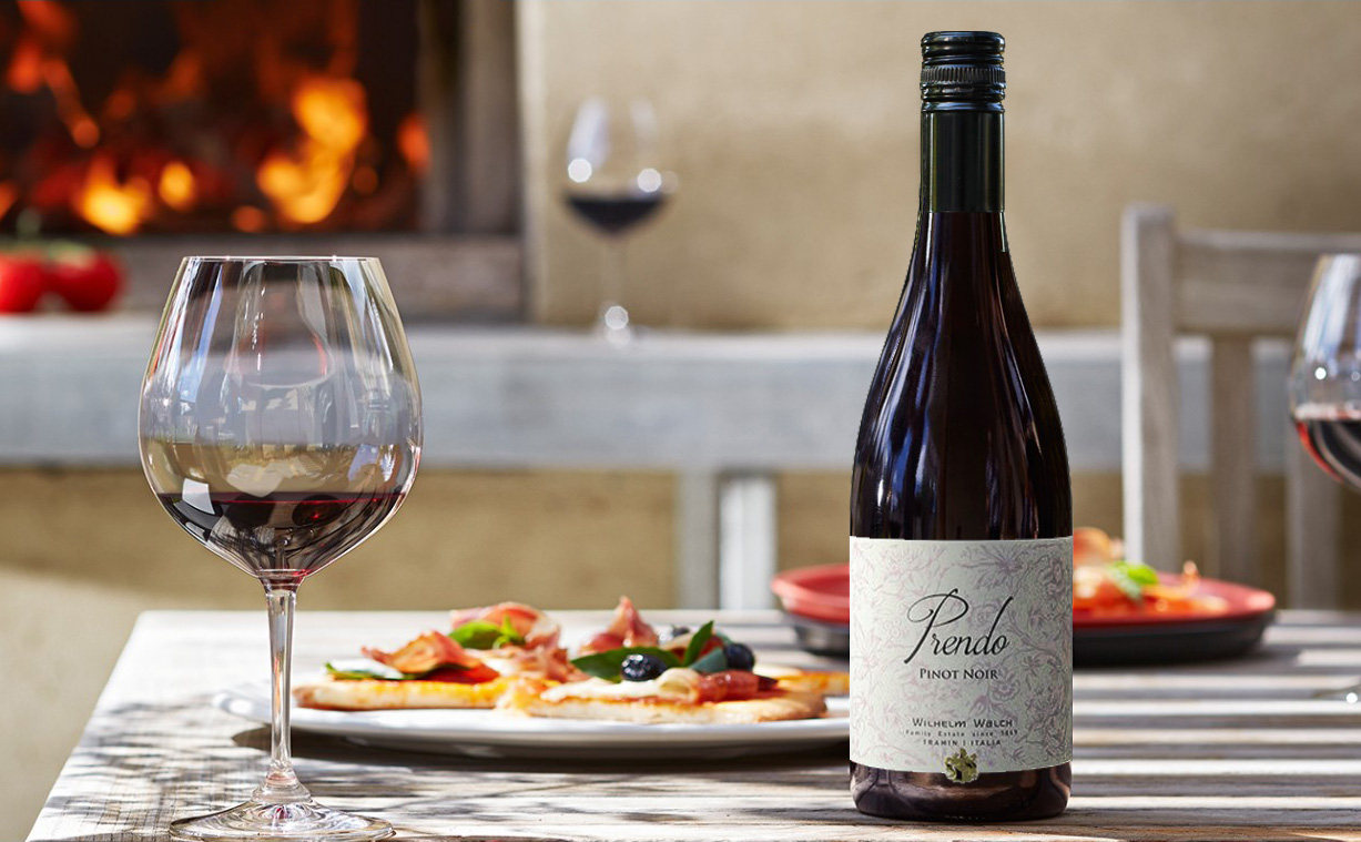 炎炎夏日教你五个方法快速冰镇葡萄酒