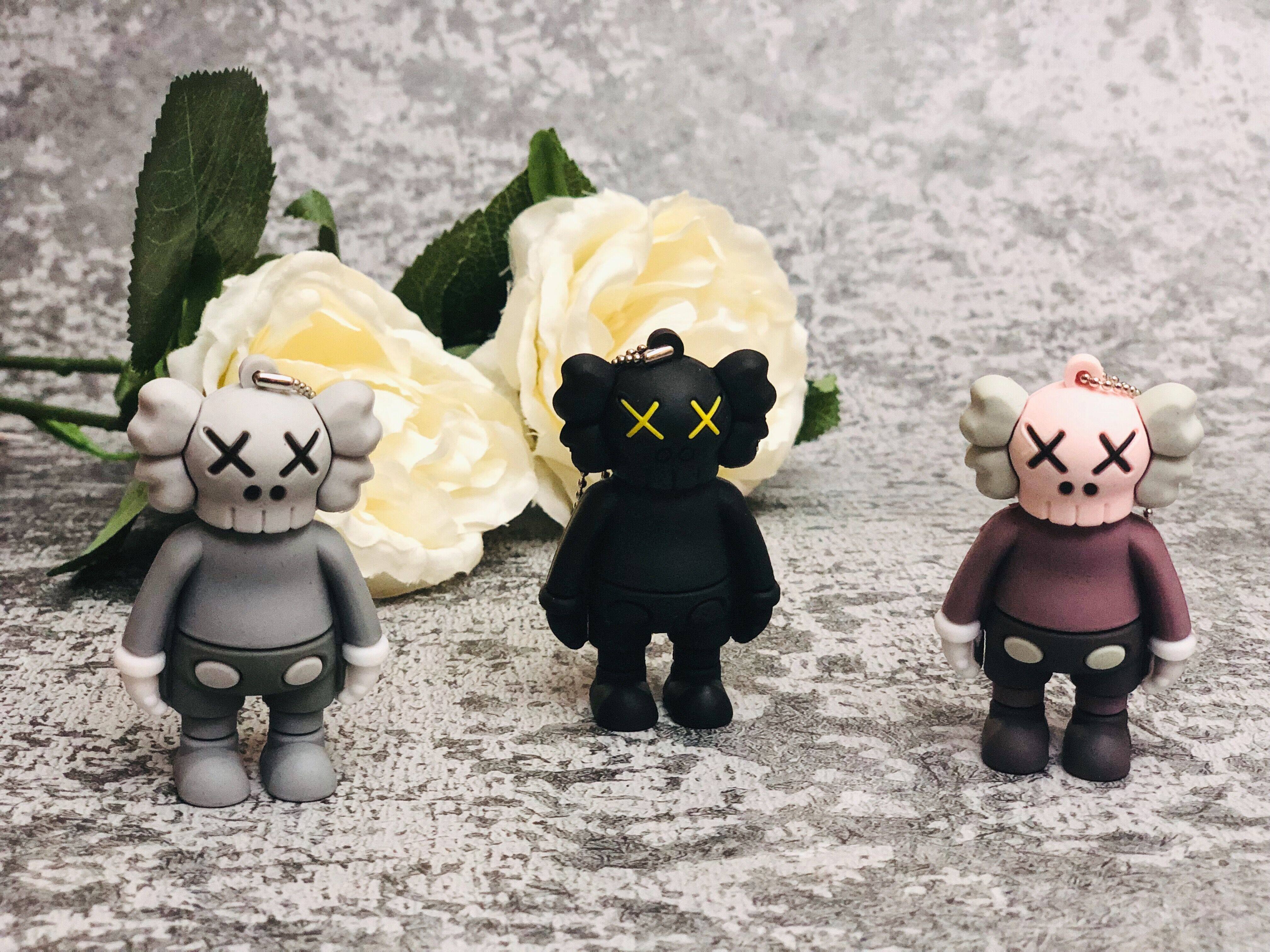 芝麻街联名公仔kaws64g大内内存手机万圣节娃娃卡通u盘定制