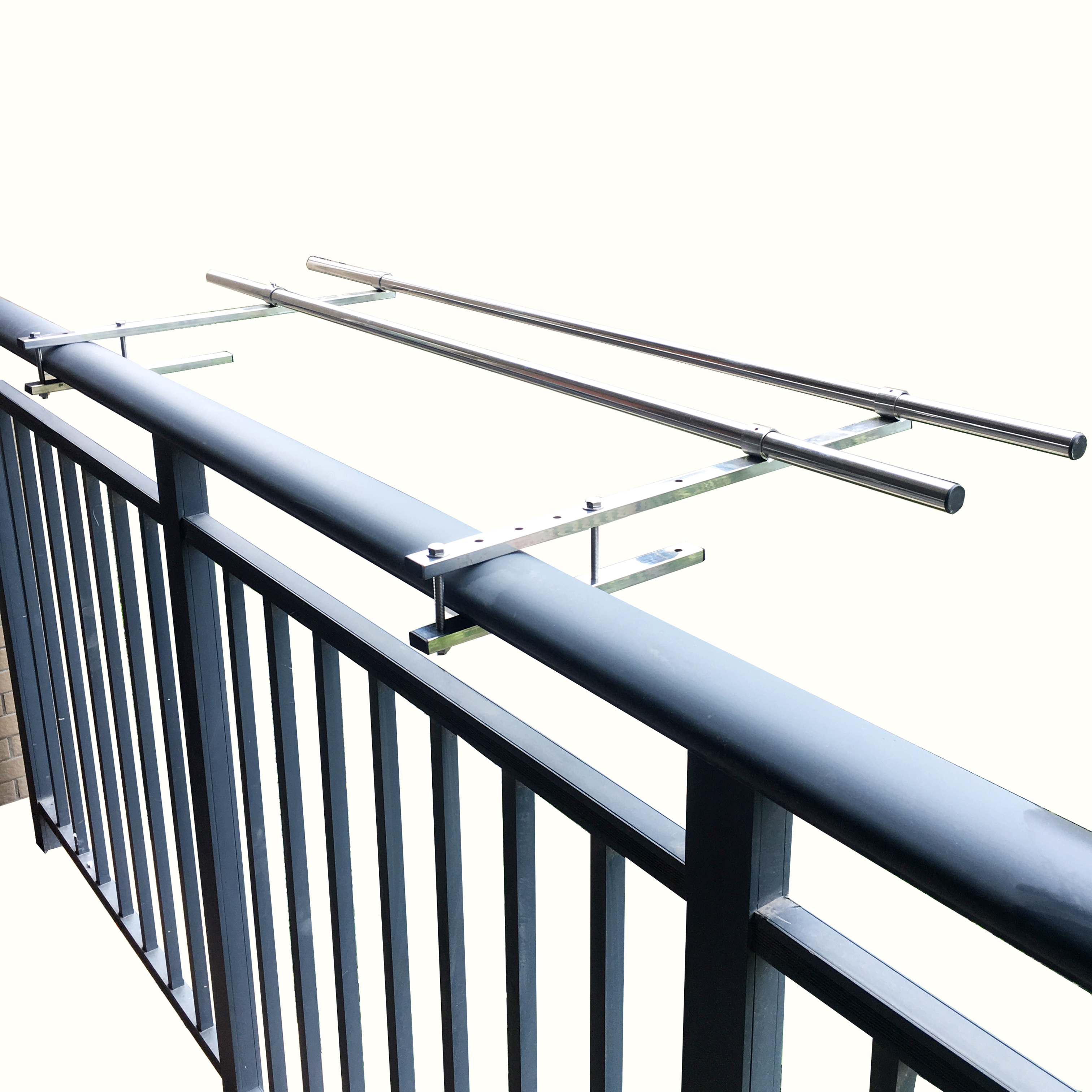 不锈钢阳台晾衣固定式晾衣架单双杆护栏挂衣室外晒衣晾衣杆