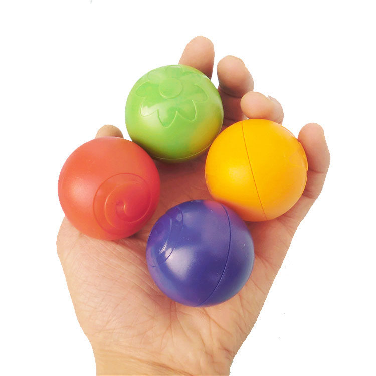 婴儿儿手抓球摇铃弹跳沙沙声宝宝抓握小球012岁婴儿手抓球