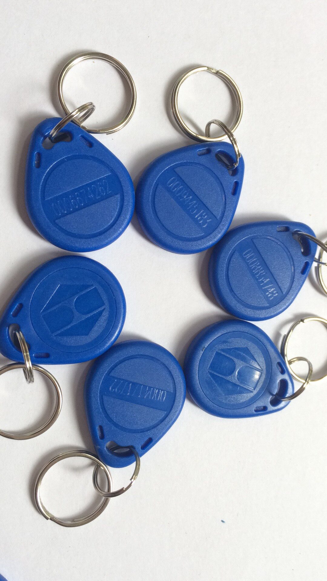 id卡扣厂家供应钥匙门禁不可可复制读卡器配套门禁智能卡