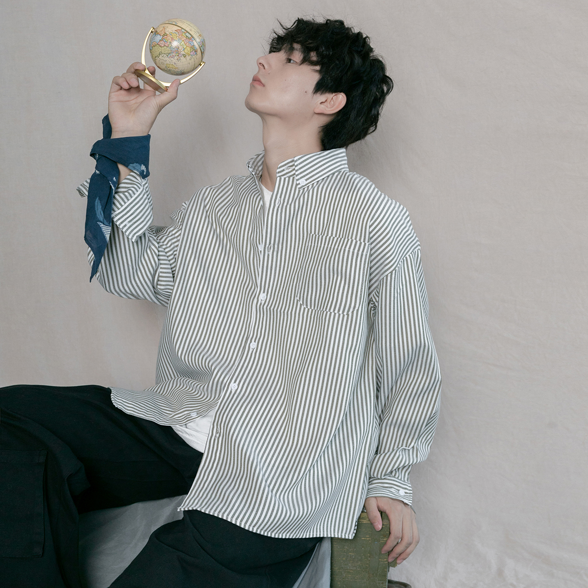 日系文艺基础款百搭简约日常竖条纹长袖衬衫潮男女宽松BF秋季衬衣