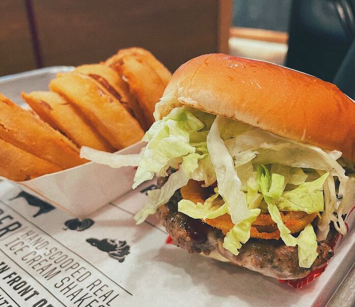 汉堡北京fatburger招牌牛肉鸡肉熟食即食早餐汉堡包传统中式糕点