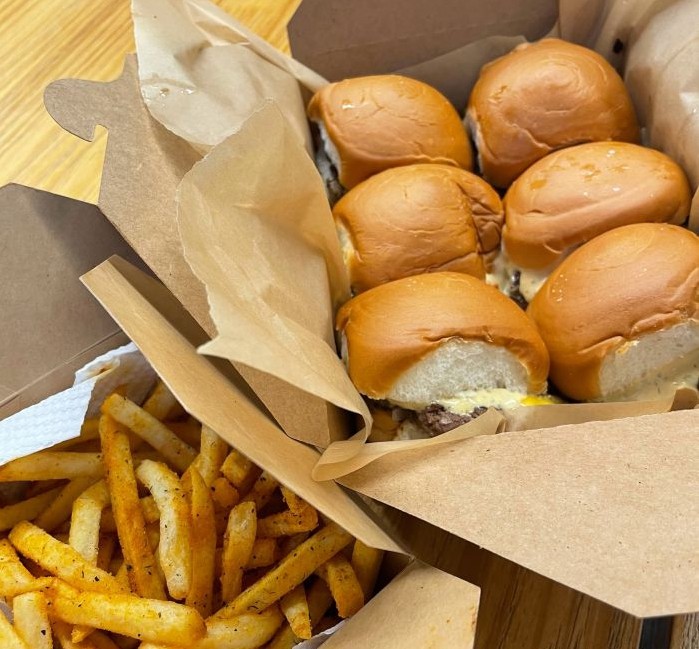 汉堡北京slidernation小堡网红店小牛肉薯条即食美国中式糕点