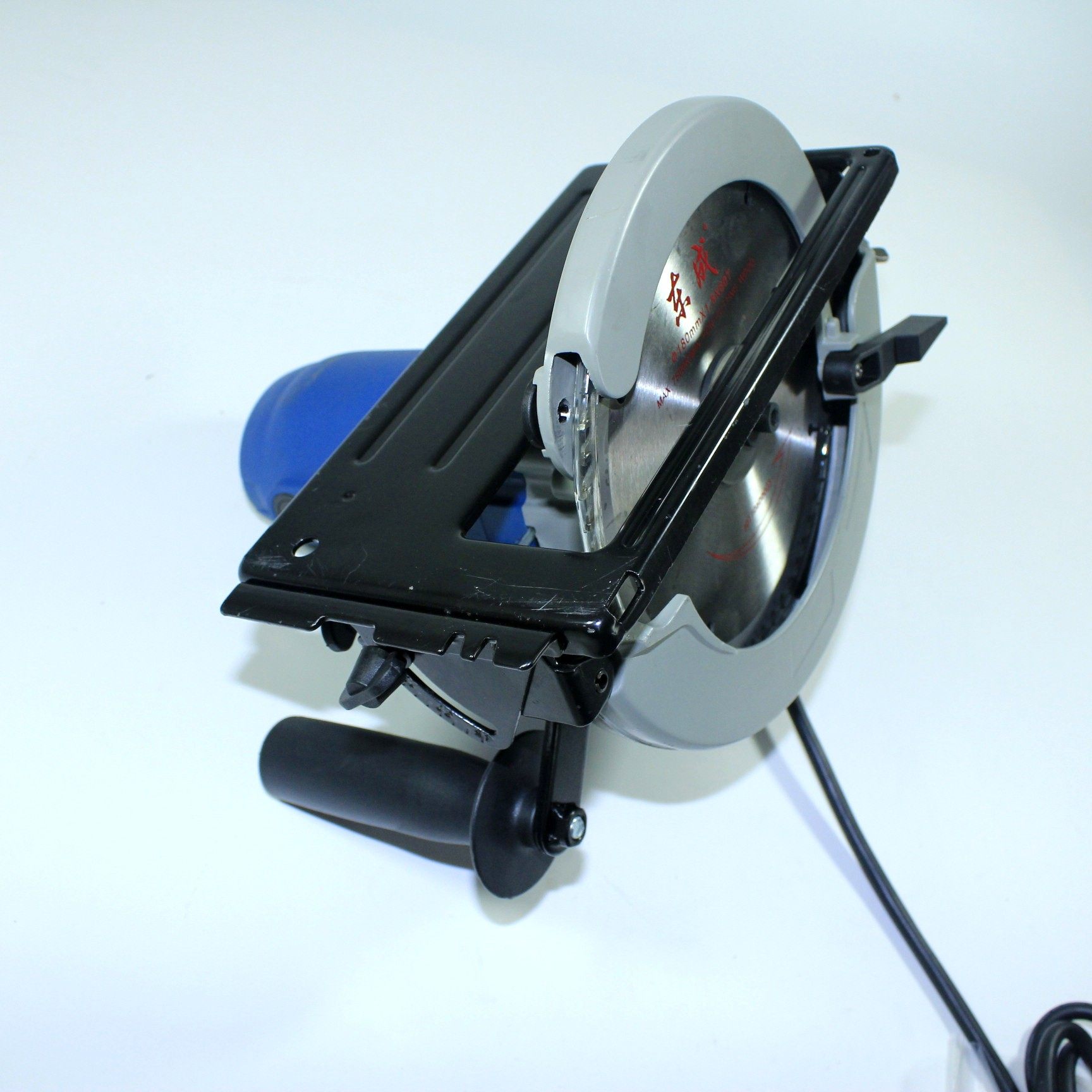 东成电圆锯m1yff02185手提电锯7寸木工板铝塑板切割圆盘锯工具