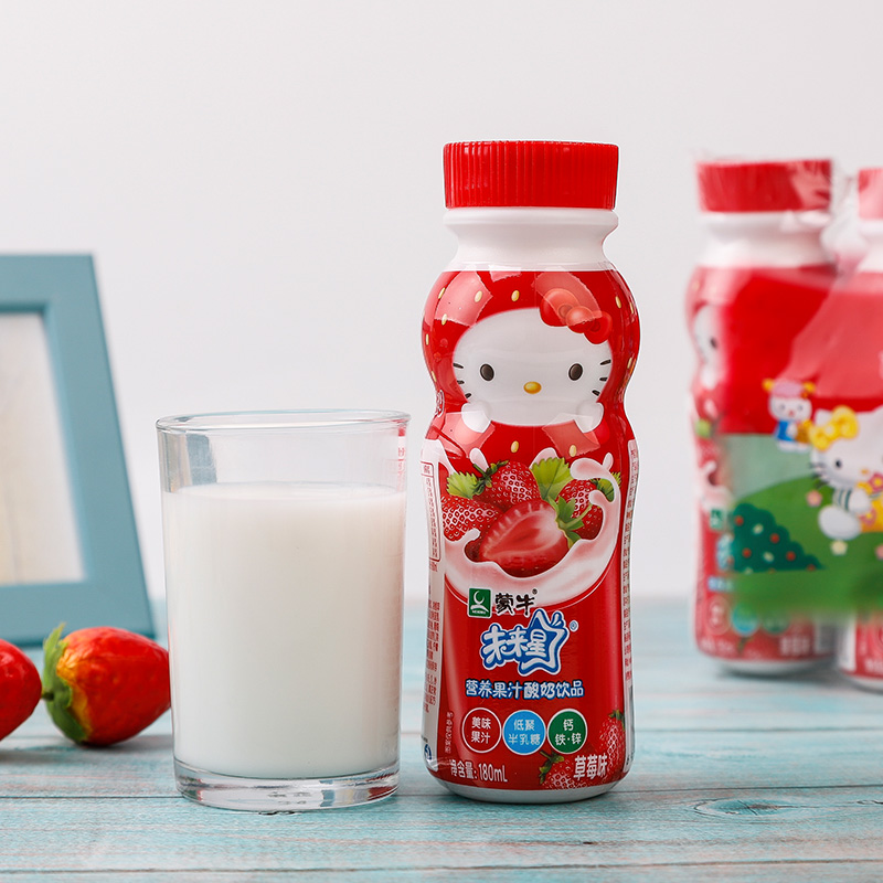 蒙牛未来星果汁草莓180ml4瓶饮品浓缩营养美味酸奶