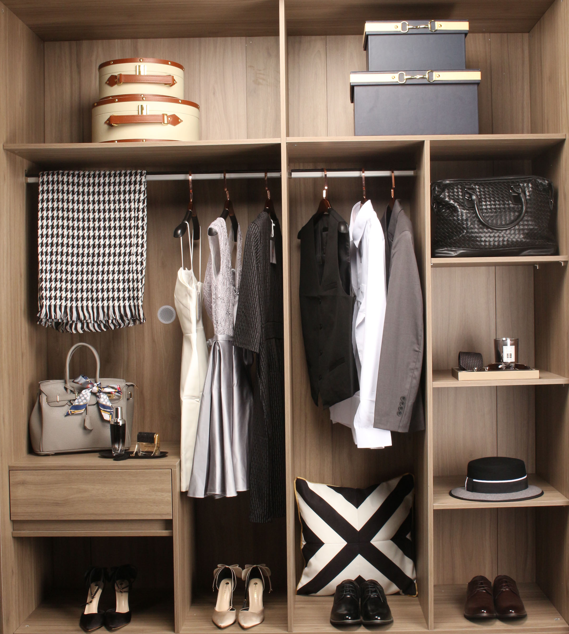 衣帽间衣柜摆件样板房陈列衣服道具礼帽皮鞋包包家饰软装搭配套装