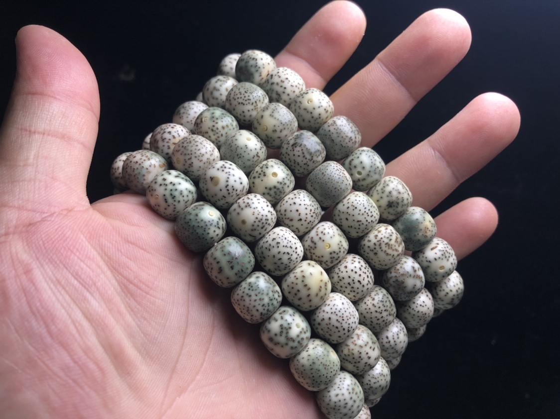 星月菩提素珠单圈正月高密大籽石玉灵玉手手链佛珠