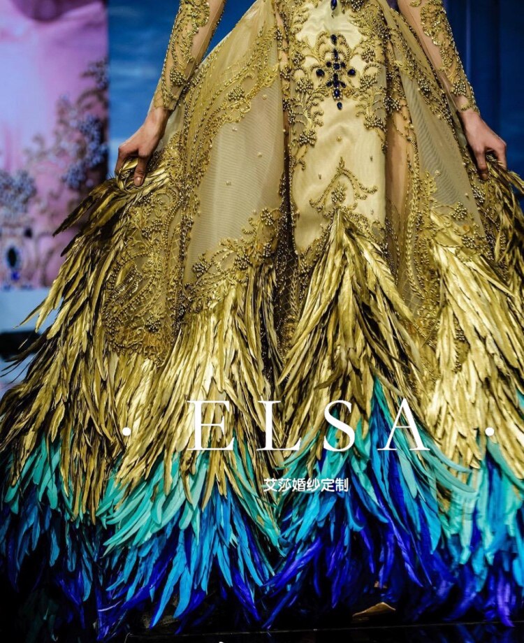 迪拜奢华手工定制婚纱金色羽毛长袖长拖尾婚纱礼服婚纱
