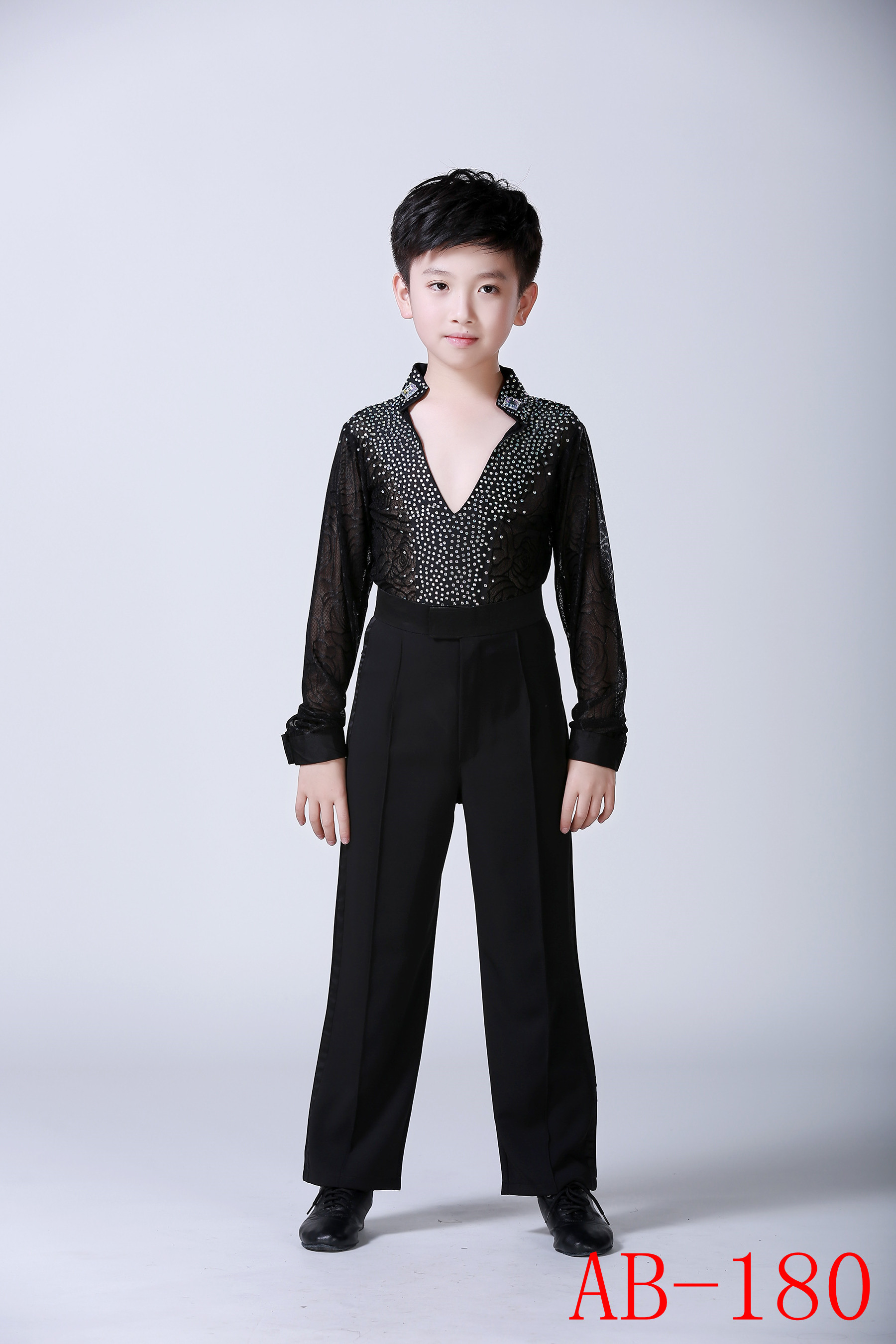 男童拉丁舞服装新款男孩表演少儿长袖练功儿童儿童演出服