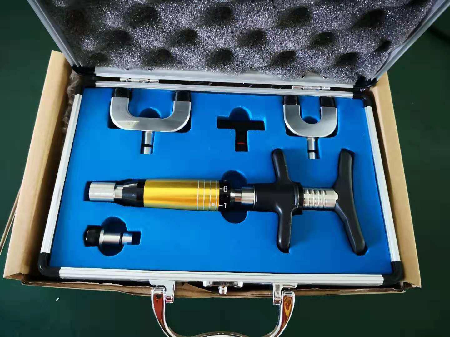 矫正ctlnha微调正骨手动整脊枪脊椎脊柱活化按摩枪