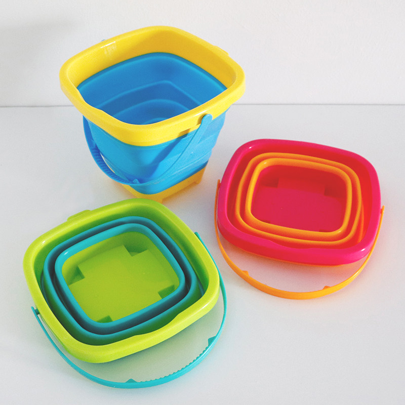 沙滩戏水玩具可折叠便携儿童小桶桶装水鱼宝宝塑料戏水