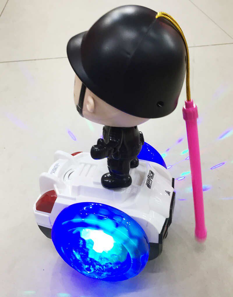 中秋节儿童礼物手提灯笼玩具电动动平衡机器人万向灯笼