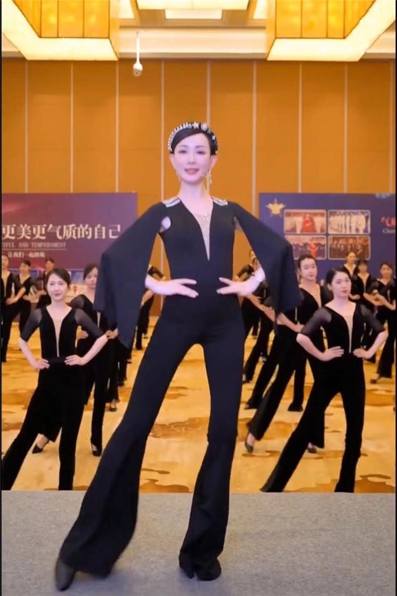 抖音刘芳形体礼仪同款开叉袖深连裆喇叭裤弹力民族服装