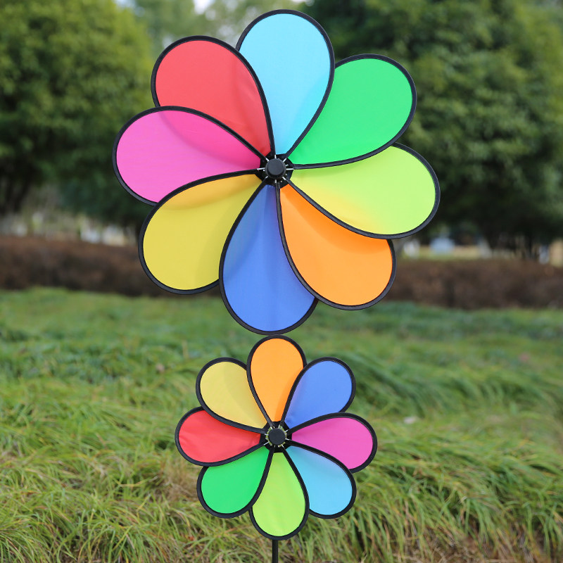 八彩风车彩虹大风车幼儿园楼盘景区布景活动道具风车