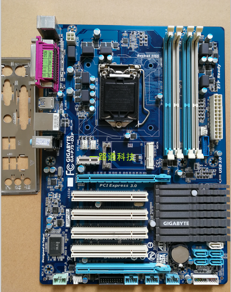 新到gigabyte技嘉gap75d3d3p1155针b75ddr3usb30主板主板