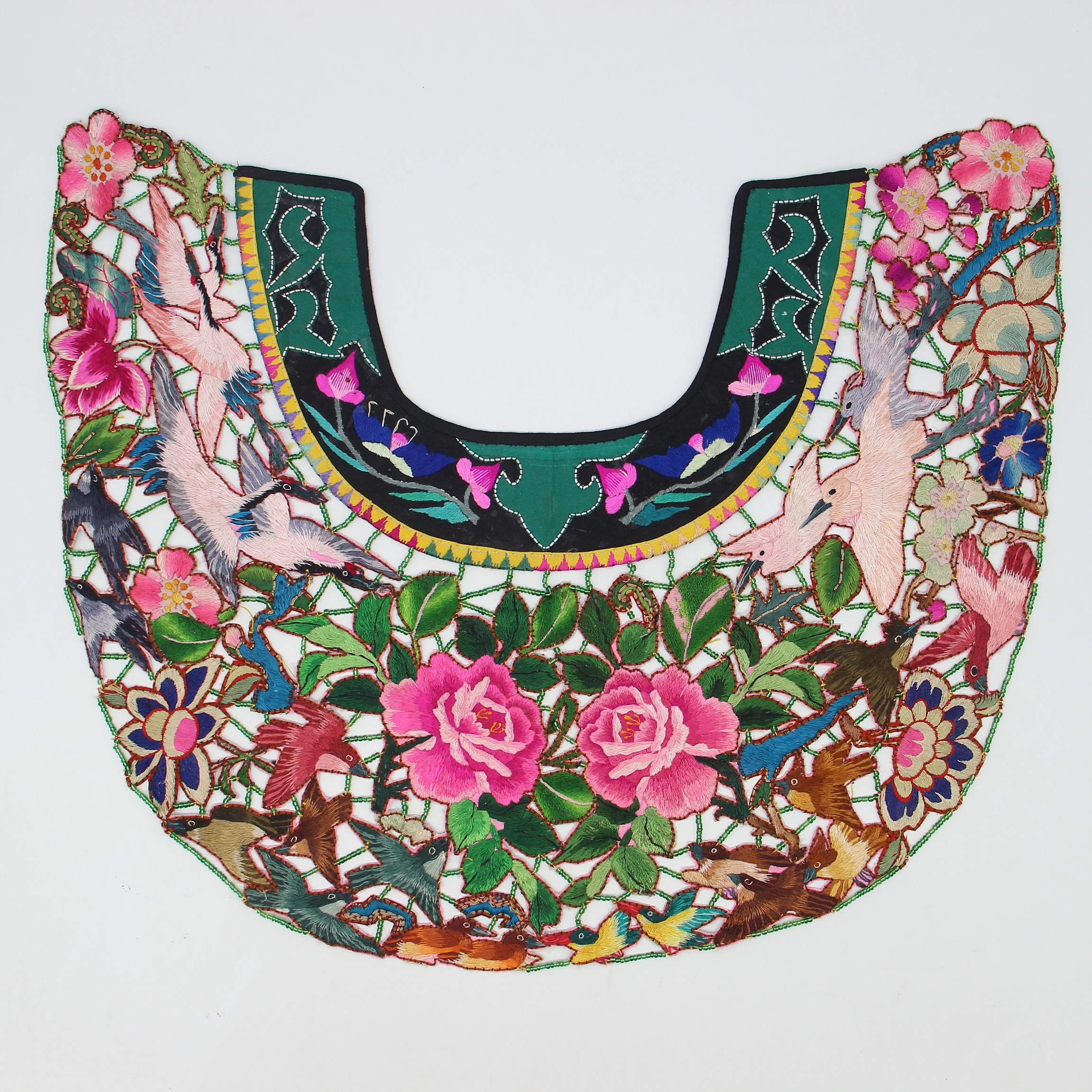 云逸手作老苗民族手工松桃刺绣衣服肩花片老物刺绣