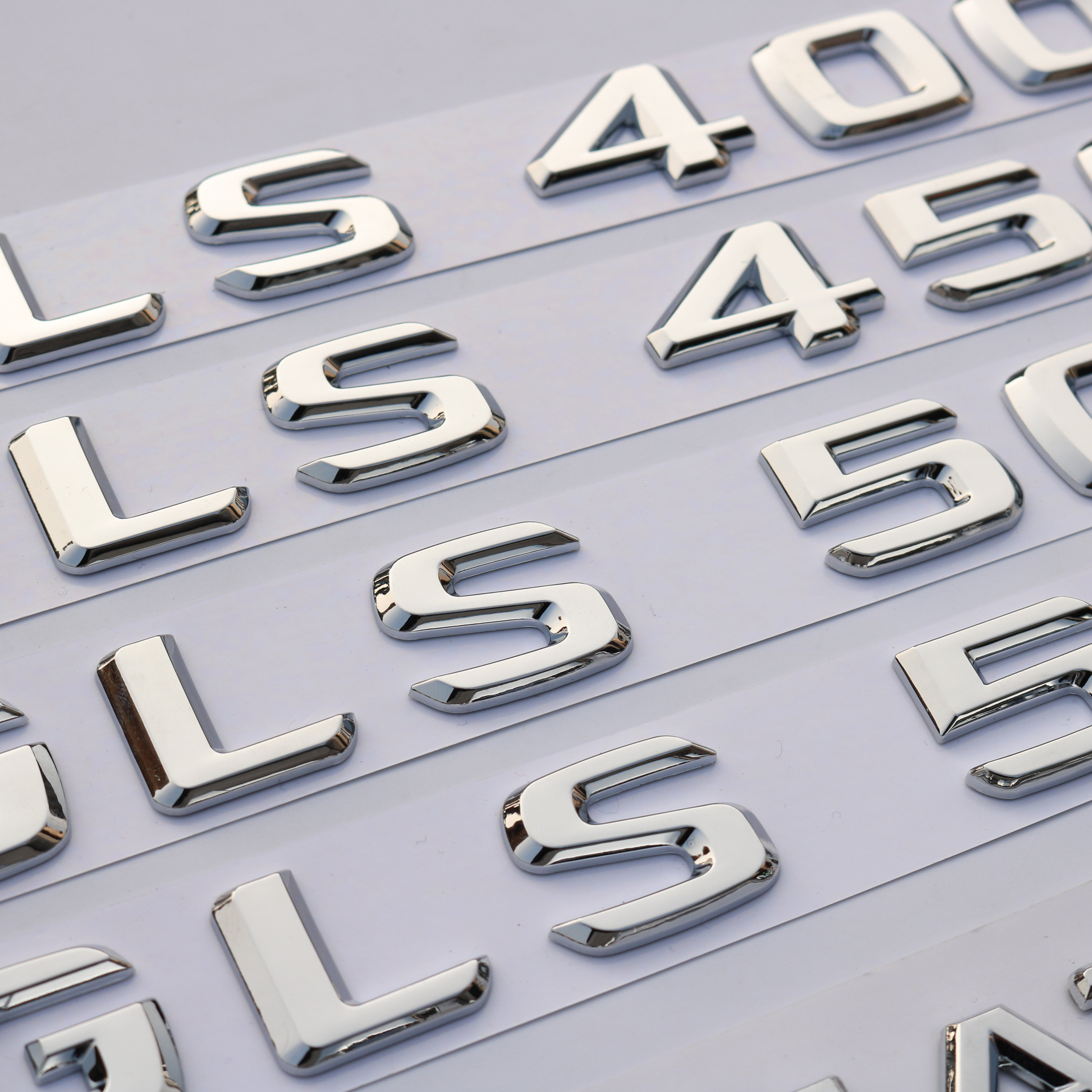 奔驰车标a200l cla220 gla260 cls400字母数字gls后尾标志贴改装