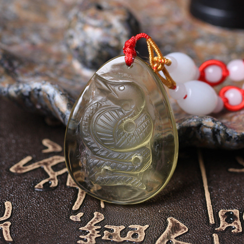 黄水晶生肖瑞蛇迎鸿吊坠玉蛇吉祥物蛇型蛇形饰品项坠
