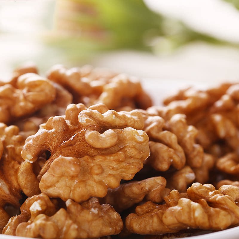 凉山薄皮2018新鲜大黑桃仁肉孕妇散装原味干生核桃仁包邮500g新货