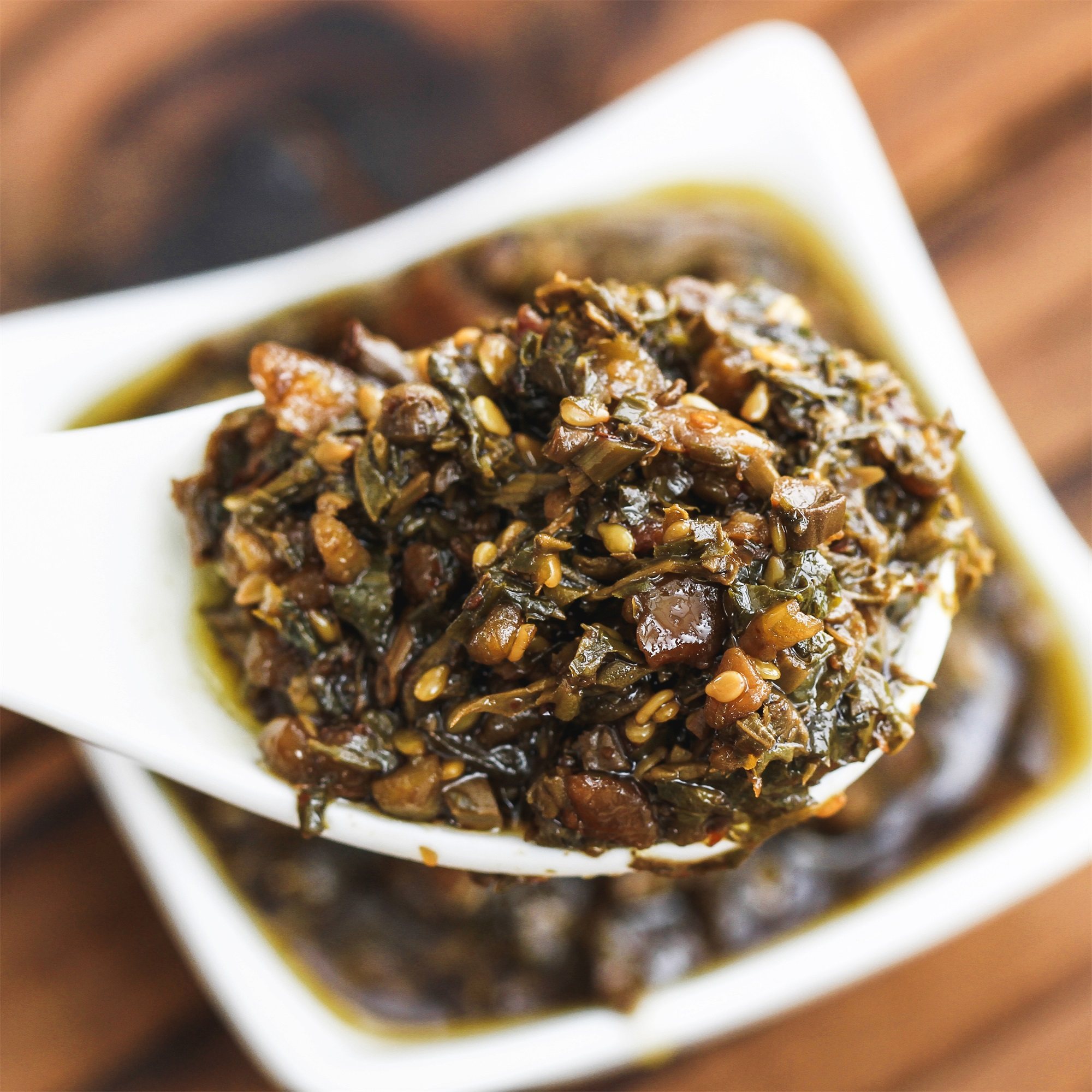 香椿酱新鲜香椿芽下饭菜拌面酱拌饭酱下饭酱腌制咸菜160g/瓶