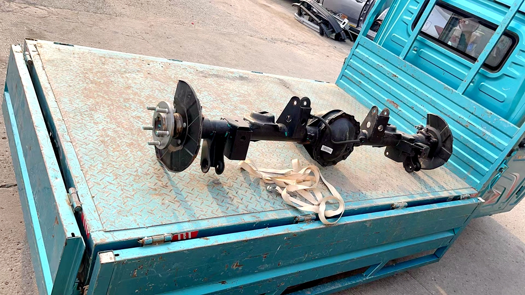 后桥总成适用于荣威rx8前桥差速器四驱二驱车件其他