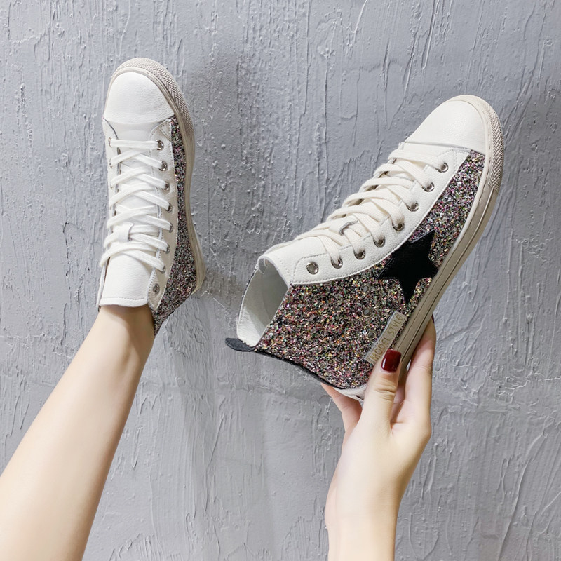 港风街女鞋小白鞋2021春季新款平底真皮板鞋女高高帮鞋