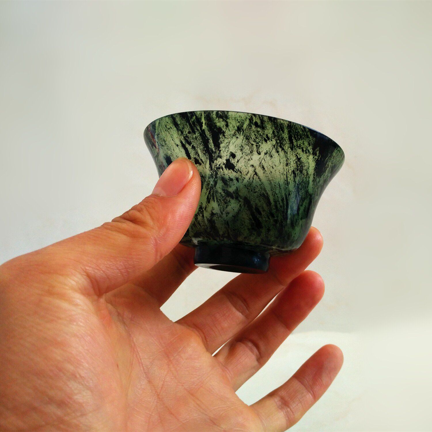 酒泉新款夜光祁连墨玉甘肃特产武山鸳鸯玉蛇珠宝半成品