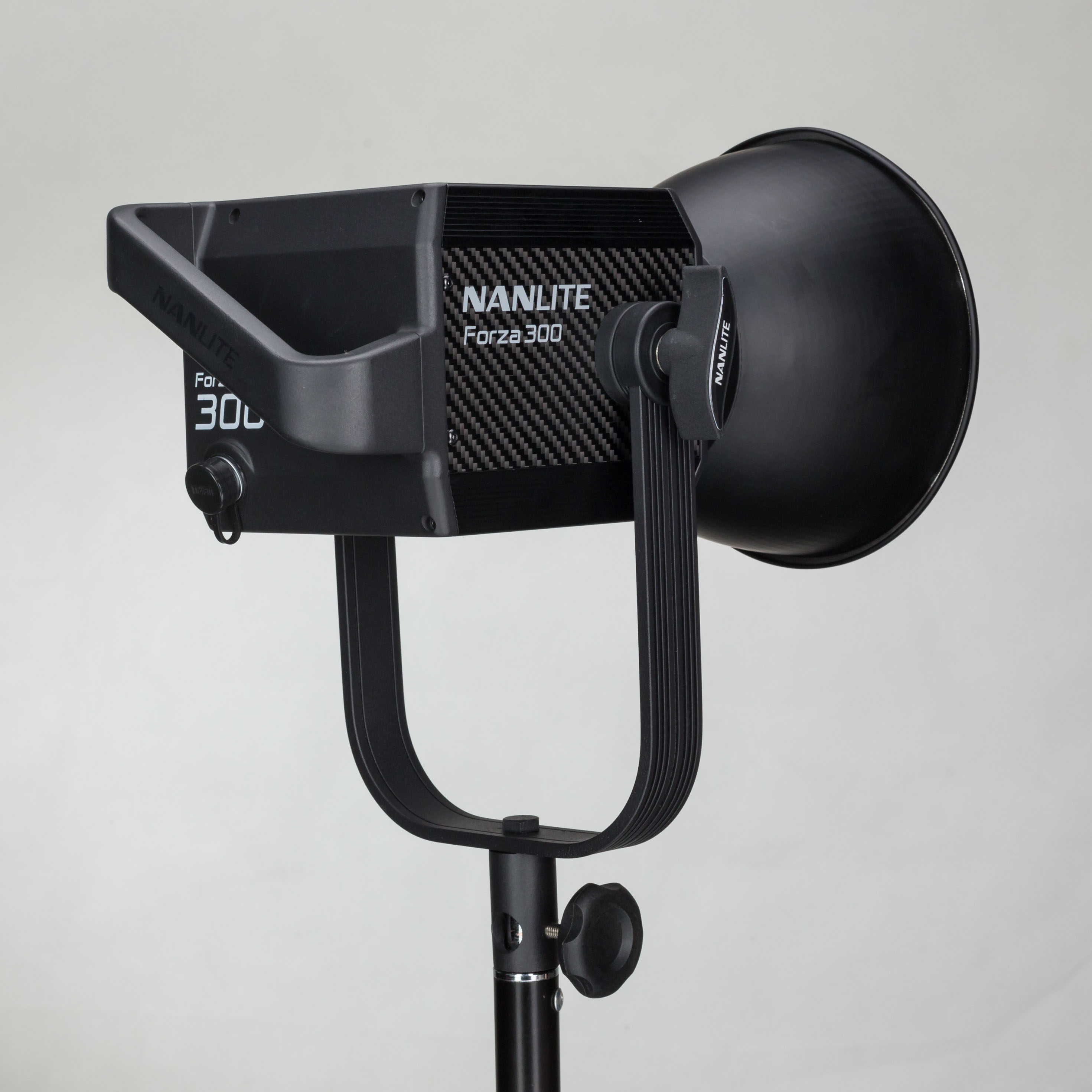 南冠forza60w300w500w瓦原led摄像摄影led外拍灯