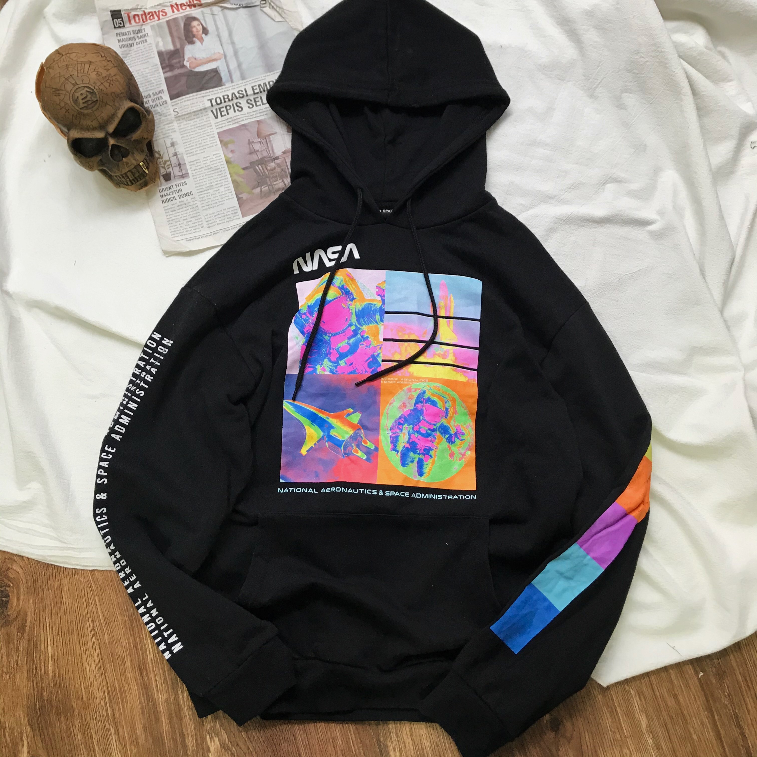 断码火星欧美印花图案感应热感营救nasa处理卫衣