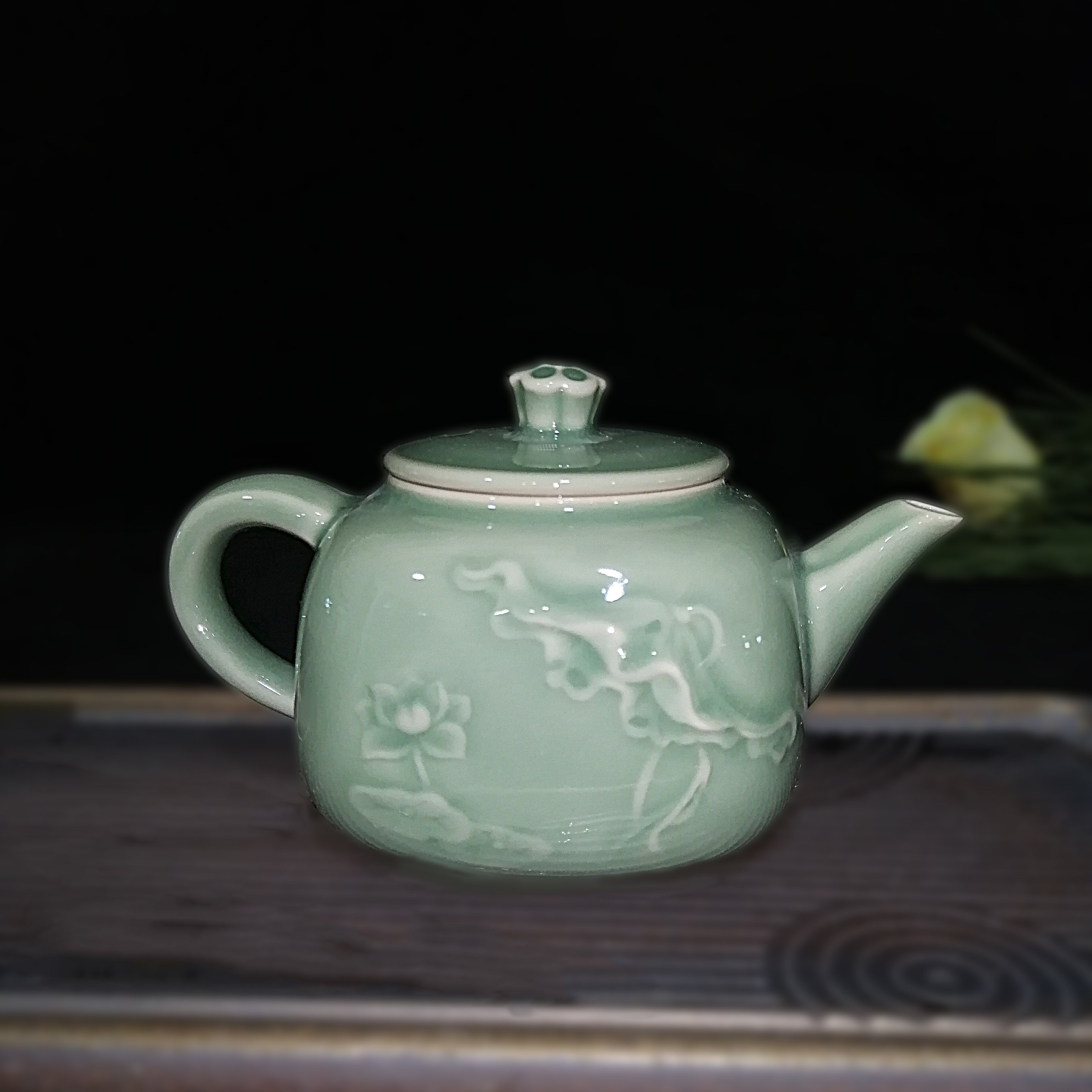茶壶耀州耐高温青瓷荷花花纹装饰中式家用陶瓷茶壶